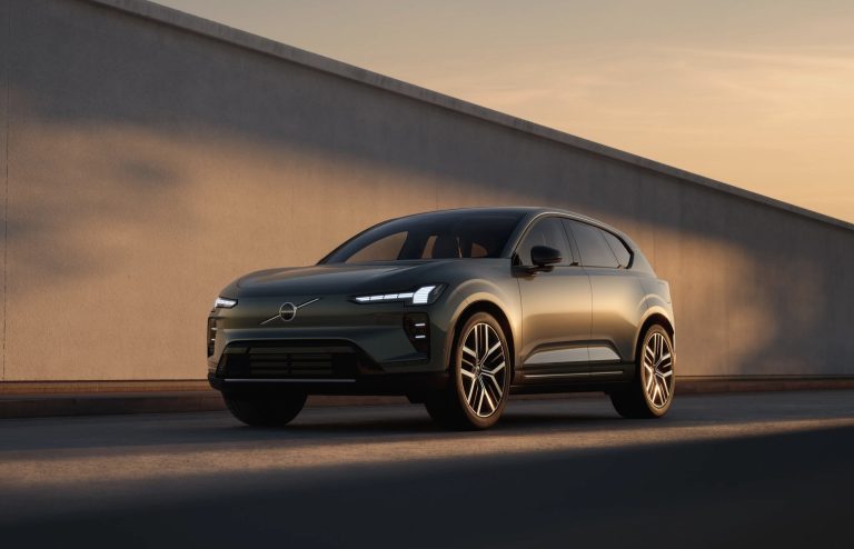 Volvo-EX60-electric